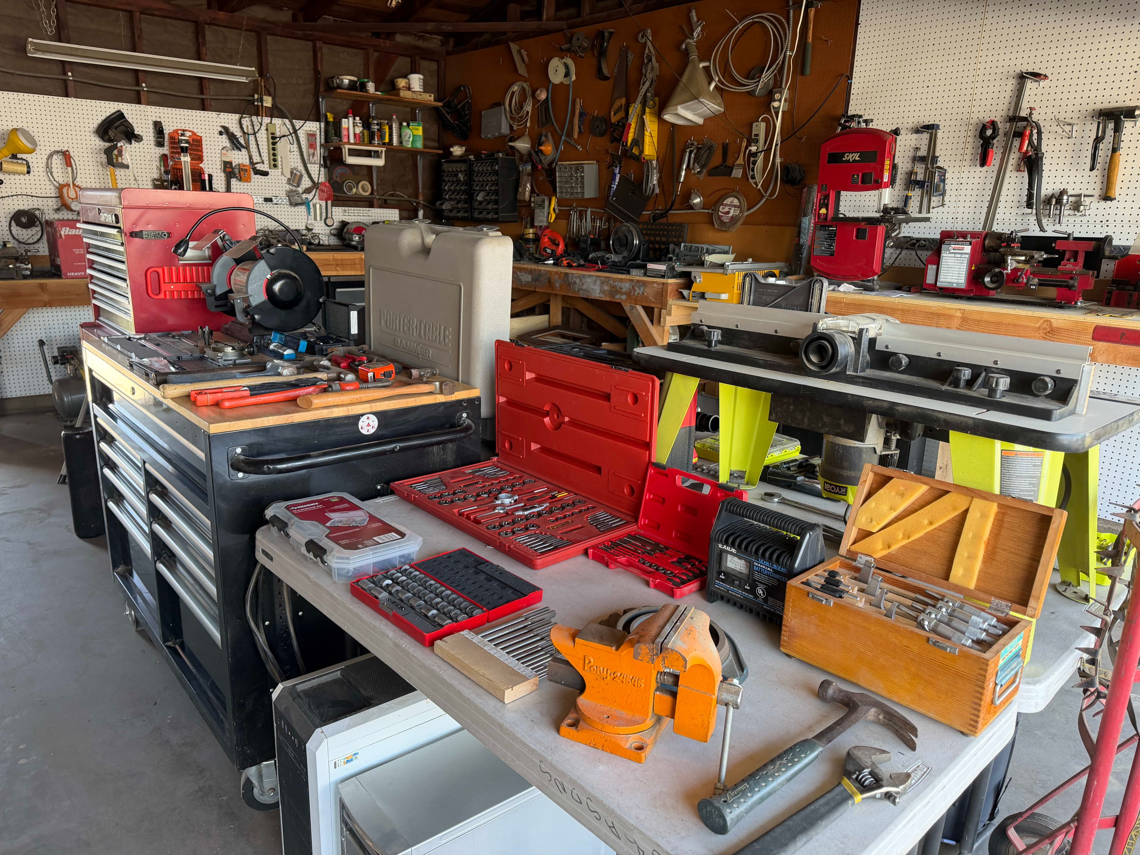 Grasons Estate Specialists TnT (Tools and Trains) ONE DAY ONLY Rialto Estate Sale